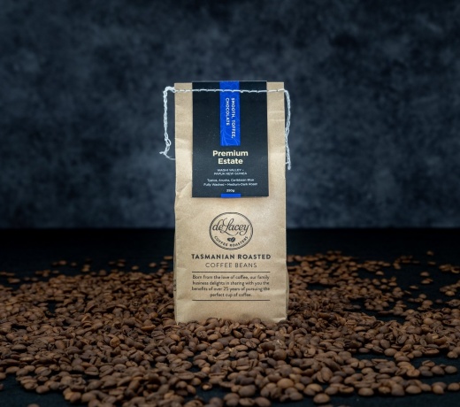 THIẾT KẾ LOGO QUÁN CAFE LACEY COFFEE & TEA ĐẸP TẠI T. AN GIANG